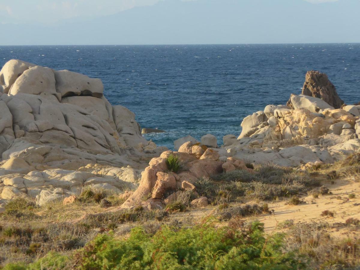 Gli Olivastri Con Piscina,Solarium, Vista Mare ,Sole -Mare E Tanta Natura ,Climatizzatore,Wifi Aglientu Dış mekan fotoğraf